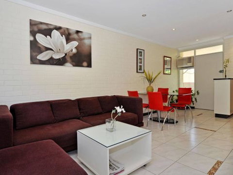 Park Vista Executive Townhouses - New South Wales Tourism  0