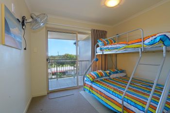 Pacific Royale Holiday Apartment 313 - New South Wales Tourism  0