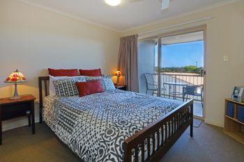 Pacific Royale Holiday Apartment 313 - New South Wales Tourism  6