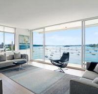 2 Bedroom Apartment With Bay View - New South Wales Tourism 
