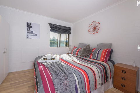 Kirwan Apartment 21 - New South Wales Tourism  3