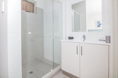 Jurien Bay Motel Apartments - New South Wales Tourism  2