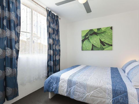 4 Collendina 19 Kurrawa Close Fantastic Water Views & Sea Breezes - New South Wales Tourism  4