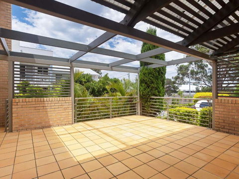 3 The Clippers 131 Soldiers Point Road Fabulous Waterfront Unit - New South Wales Tourism  3