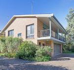 2 Plattens 15 Kurrawa Close great duplex so close to the water - New South Wales Tourism 