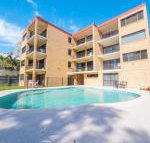 Golden Shores Unit 3 21 Landsborough Parade - New South Wales Tourism 