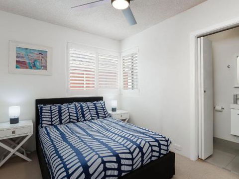 2 The Helm 22 Voyager Cl Stunning Waterfront Unit With Air Conditioning - New South Wales Tourism  6
