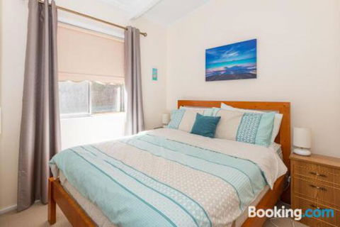 Batehaven Beach House - New South Wales Tourism  6