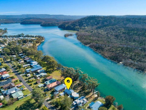 Rakali Cottage Lake Conjola - New South Wales Tourism  6