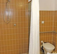 1 The Commodore 9 11 Donald St. Ground Floor Unit Close To Shops Cafes  Marina - New South Wales Tourism 