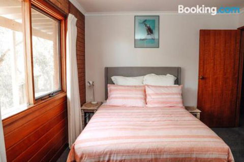 Banksia Beach House - New South Wales Tourism  2