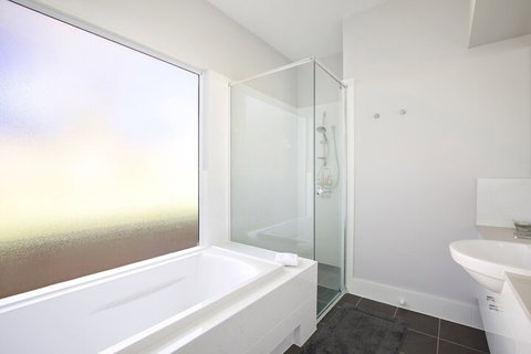 Winsome - New South Wales Tourism  4