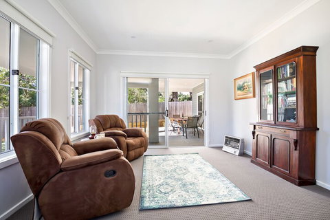 Winsome - New South Wales Tourism  1