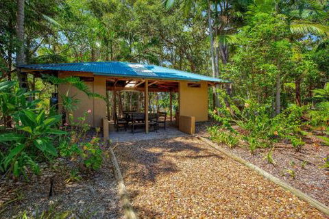 Baden 61 Rainbow Shores Air Conditioned Unit Walk To Beach Pool Tennis Court - New South Wales Tourism  5