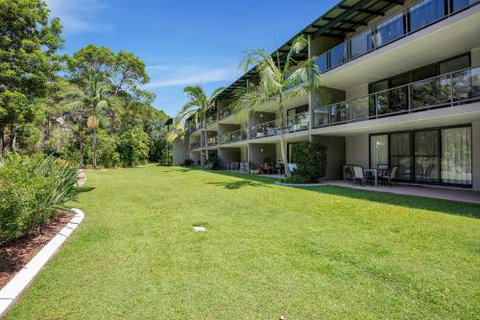 Baden 61 Rainbow Shores Air Conditioned Unit Walk To Beach Pool Tennis Court - New South Wales Tourism  6