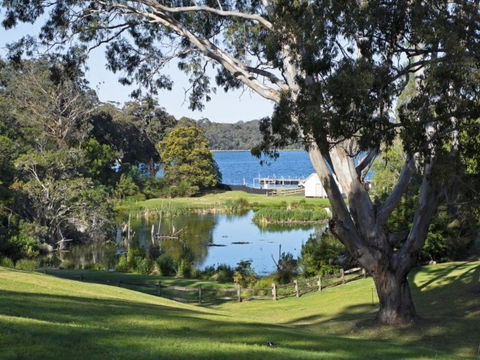 Metung Villa 17 At McMillans - New South Wales Tourism  2