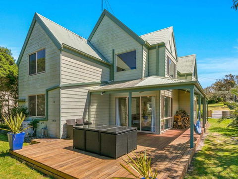 A La Plage - New South Wales Tourism  1