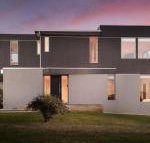 Waikiki Dream - New South Wales Tourism 