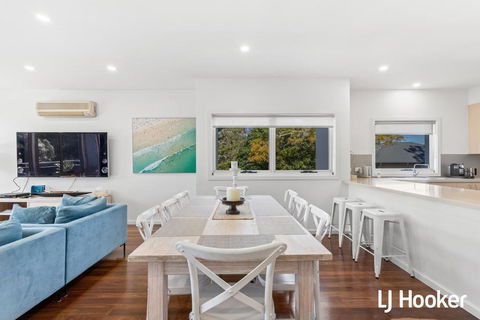Amazing Sunrises From Your Balcony - New South Wales Tourism  5