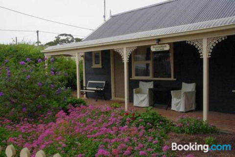 Schoolhouse Cottage American River - New South Wales Tourism  3