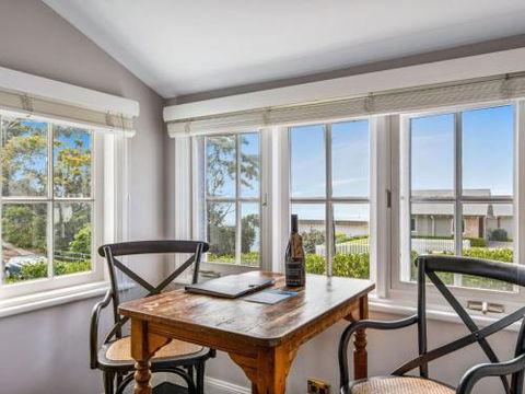 Cottage 1 Hyams Beach Seaside Cottages - New South Wales Tourism  5