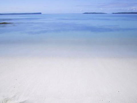 Cottage 1 Hyams Beach Seaside Cottages - New South Wales Tourism  1