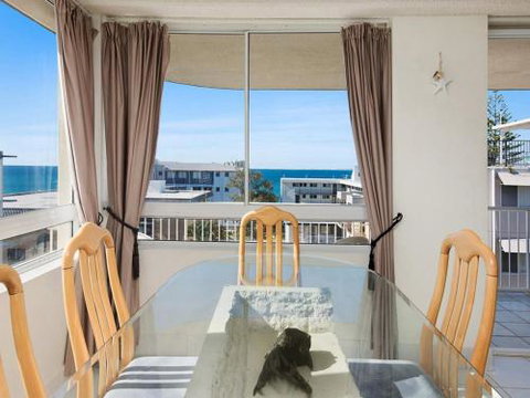 Unit 3 Casand Chase Kings Beach - New South Wales Tourism  0