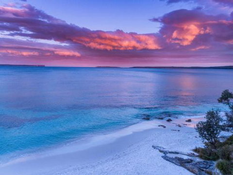 Horizons At Hyams Beach 4pm Check Out Sundays - New South Wales Tourism  2