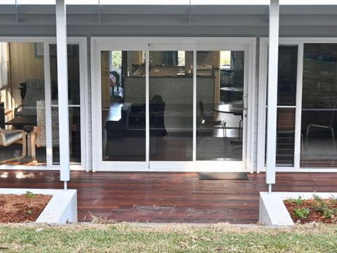 Seagrass Beach House At Hyams 4pm Check Out Sundays - New South Wales Tourism  3