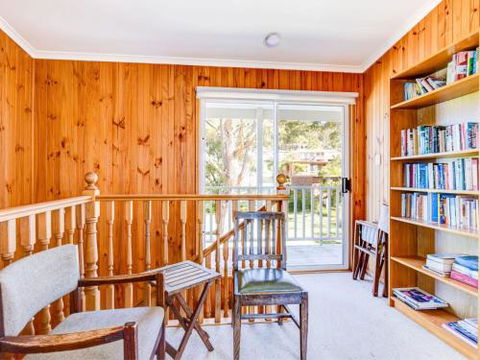 Rowse House Hyams Beach 4pm Check Out Sundays - New South Wales Tourism  4