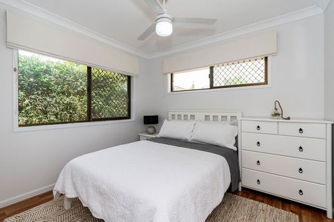 Freshly Renovated Dog Friendly House Walking Distance To Waterfront - New South Wales Tourism  2