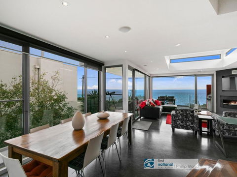 2 At 2 The Esplanade Ventnor - New South Wales Tourism  5