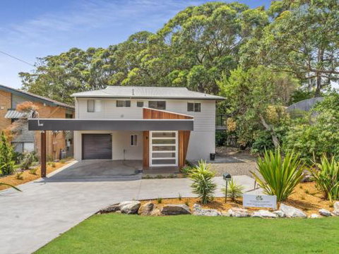 Kookaburra House At Vincentia 4pm Check Out Sundays - New South Wales Tourism  0