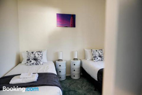 Rockpool Cottage - New South Wales Tourism  2