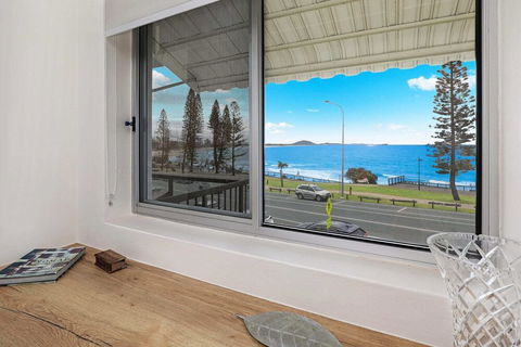 SPECTACULAR OCEAN FRONT Sounion6 - New South Wales Tourism  2