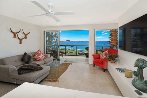 SPECTACULAR OCEAN FRONT Sounion6 - New South Wales Tourism  5