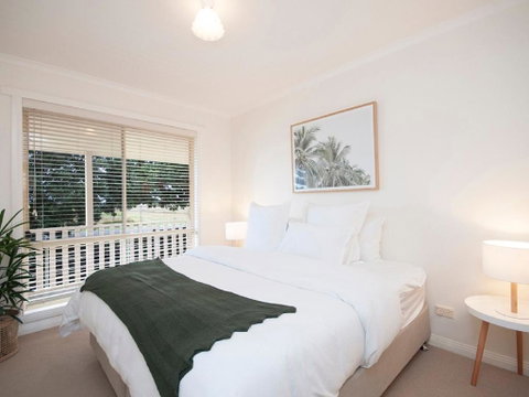 Banksia Beach House - New South Wales Tourism  2