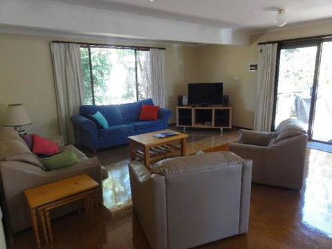 14 Tecoma Avenue Sandy Point - New South Wales Tourism  2