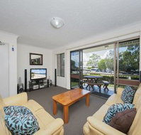 Tradewinds Unit 1 / 110 Victoria Parade - New South Wales Tourism 