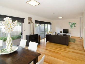 Waterside No 9 Blackwood Retreat - New South Wales Tourism  4