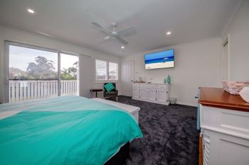 Catalina Close 1a - New South Wales Tourism  6