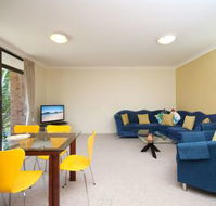 St George Unit 8 / 19 Weatherly Close - New South Wales Tourism 
