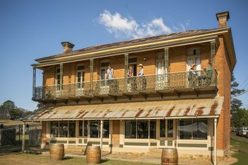 Hill End Historic Cottages - New South Wales Tourism  0