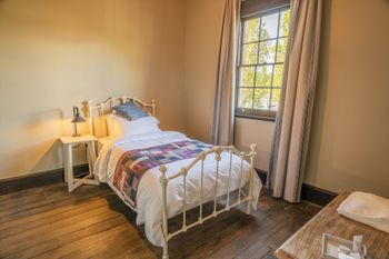 Hill End Historic Cottages - New South Wales Tourism  4