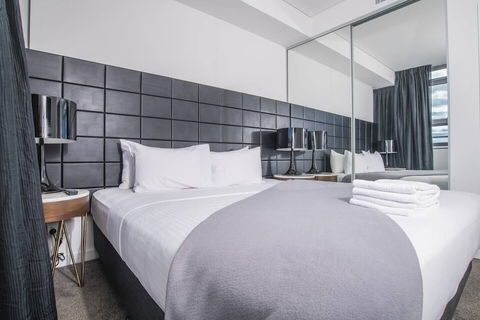 2bed Apartment! Modern Home For 4 At Chatswood - New South Wales Tourism  1