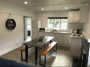 Maydena Digs Cottage - New South Wales Tourism  5