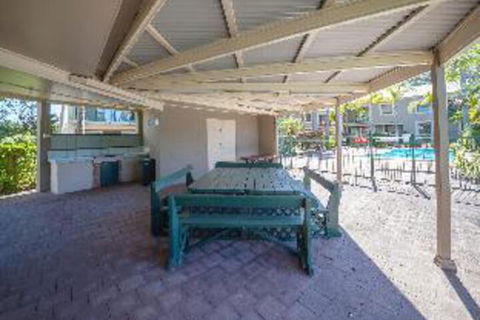 2 Bedroom Apartment Carindale - New South Wales Tourism  2