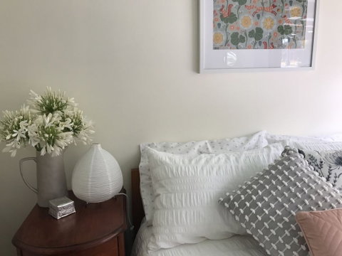 Beautiful Cottage, Ocean Views, Amazing Gardens, 12 Minute Walk To Beach - New South Wales Tourism  6