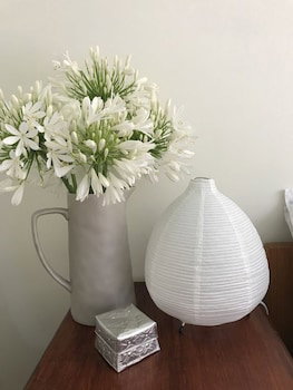 Beautiful Cottage, Ocean Views, Amazing Gardens, 12 Minute Walk To Beach - New South Wales Tourism  0