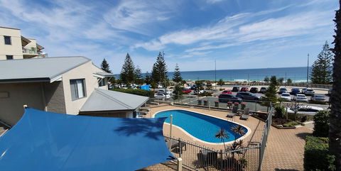 Scarborough Beach Front Resort Shell 13 - New South Wales Tourism  4